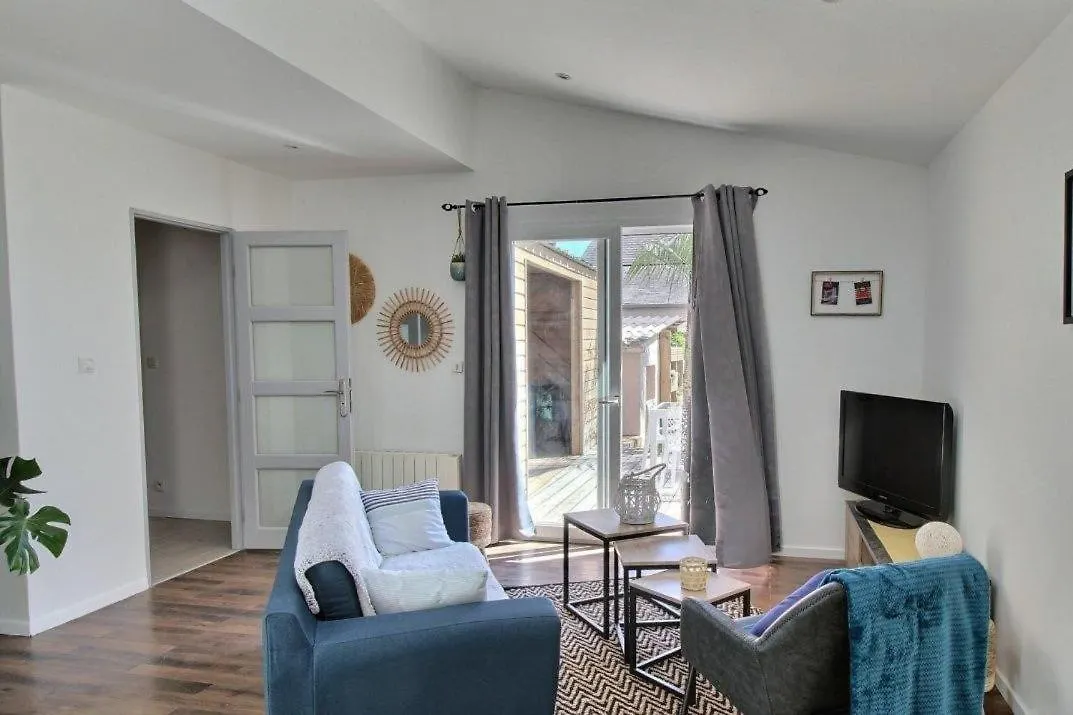 So Chic Kerfily House With Hot Tub 8 People Villa Locmaria-Plouzane Holiday home