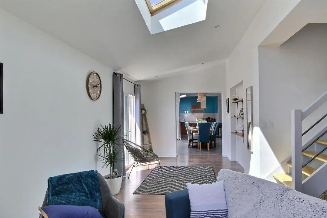 Vila So Chic Kerfily House With Hot Tub 8 People Locmaria-Plouzane